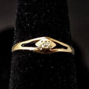 Solid Gold Vintage Child Ring - Size 2.5 0.45g - Midi Ring Toe Ring